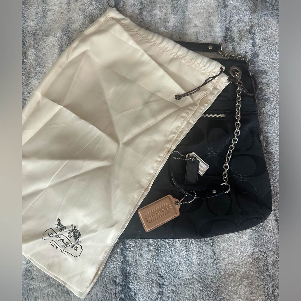 Coach Shoulder Bag - Picture 2 of 3